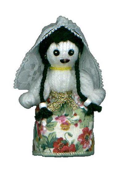 Ornamental doll: Armenian young woman